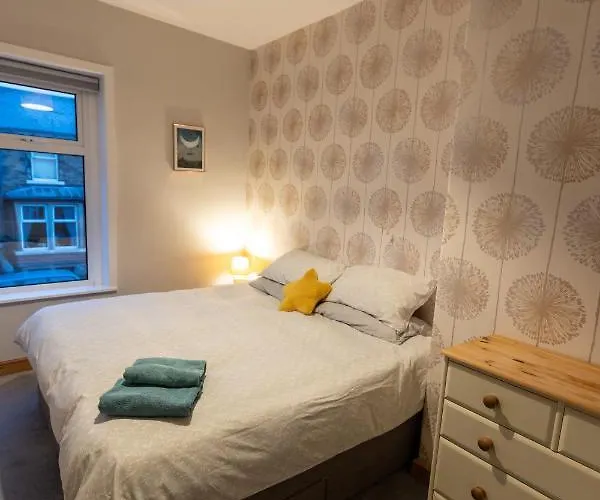 At Six Casa de Férias